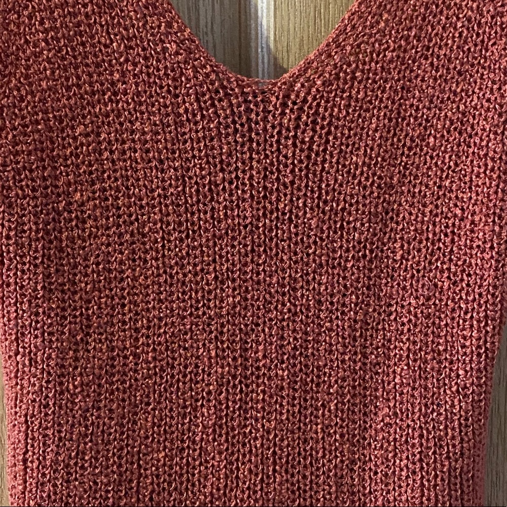 Hooked Up Knitted Cinnabar Tank - Picture 5 of 6